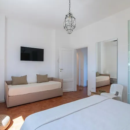 Villa La