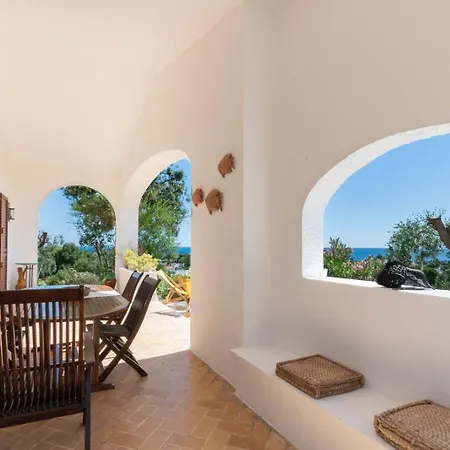 La * ليبورانو